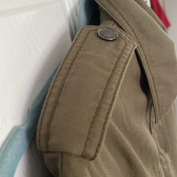 Banana republic, army, green, camo jacket, size medium - Picture 3 of 13